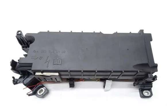 Mercedes-Benz B W246 W242 Fuse box set A2465400340