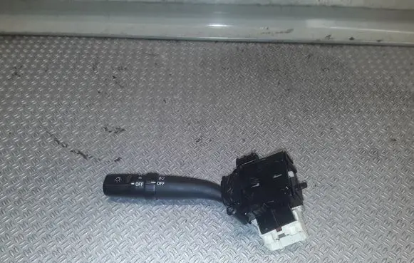 Toyota Avensis T250 Indicator stalk 173650