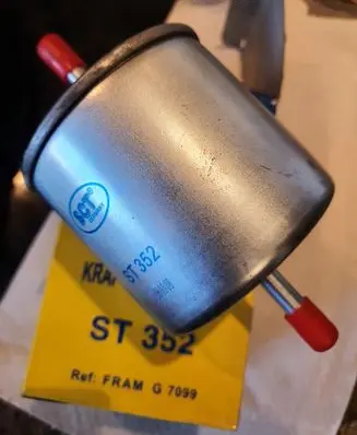 Ford Mondeo MK I Fuel filter PP865 ST352 WK79