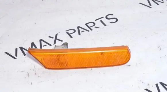 Porsche 911 996 Front fender indicator light 99663103801 99663103800