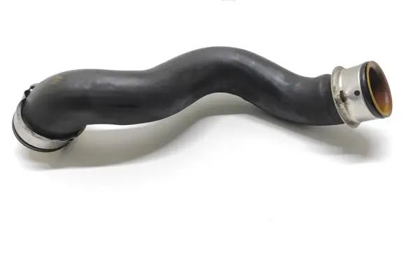 Mercedes-Benz C W204 Engine coolant pipe/hose