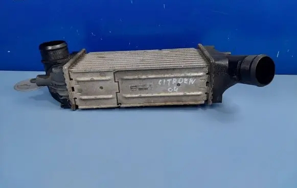 Citroen C4 I Intercooler radiator 9646694680 874824K
