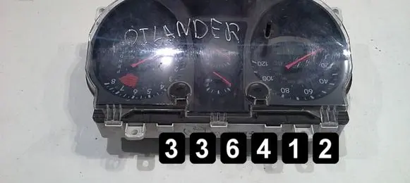 Mitsubishi Outlander Speedometer (instrument cluster)