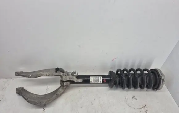 Volvo XC90 Front shock absorber with coil spring 31658004