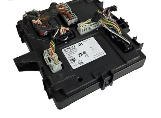 Renault Captur II Central body control module 284B29766R