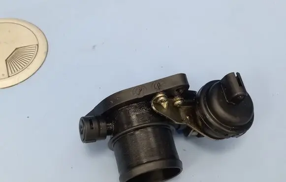 Renault Laguna II Throttle valve BA42695