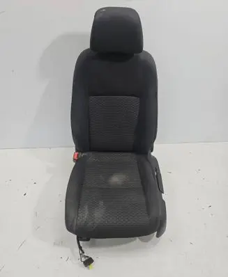 Volkswagen Golf VI Front driver seat 
