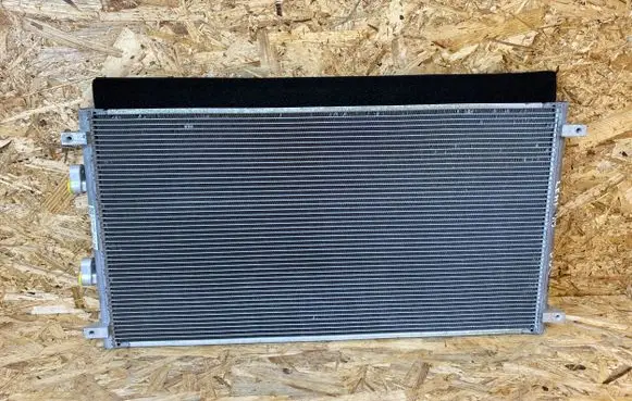 Nissan Leaf II (ZE1) A/C cooling radiator (condenser) 921105SH0B