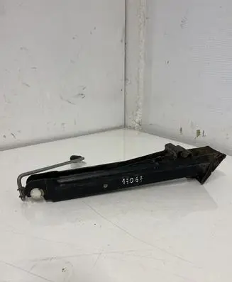 Volkswagen Transporter - Caravelle T4 Lift Jack 701011031N