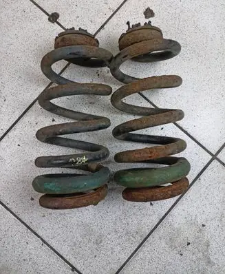 Dodge Durango III Rear coil spring