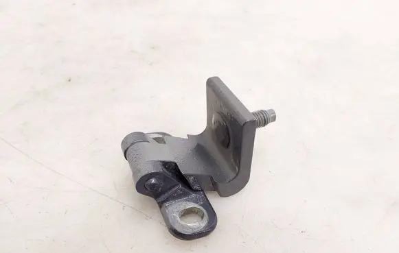 Volkswagen Tiguan Tailgate/trunk/boot hinge 5G6827301D