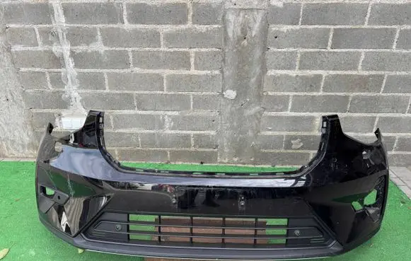 Volvo XC40 Front bumper 