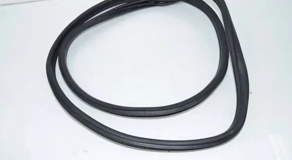 BMW 3 G20 G21 Rear door rubber seal (on body) 7497914 51727497914