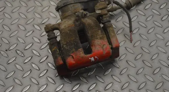 Rear brake caliper