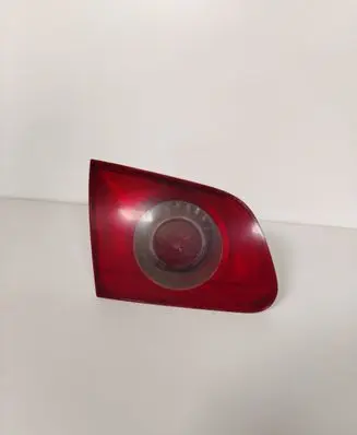 Volkswagen PASSAT B6 Tailgate rear/tail lights