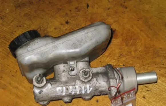 Citroen Xsara Picasso Master brake cylinder