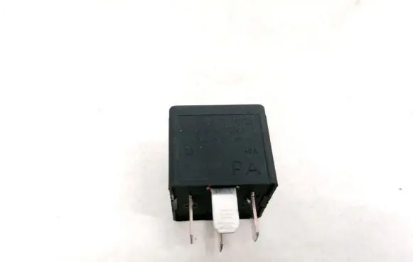 Land Rover Discovery 3 - LR3 Other relay 2S7T14B192AA