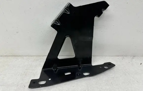 Peugeot Rifter Fender mounting bracket 177648B0