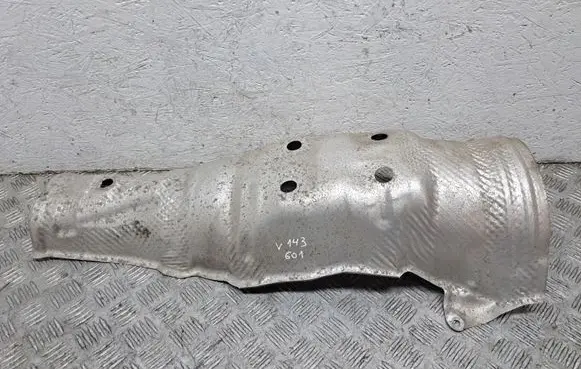 Toyota Verso Exhaust heat shield 581530F020