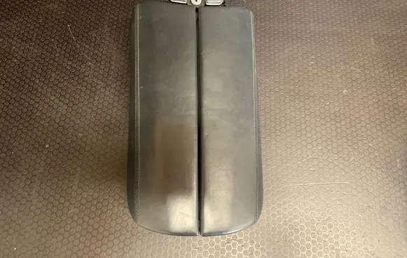 BMW 7 F01 F02 F03 F04 Glove box central console 9157022 584507123