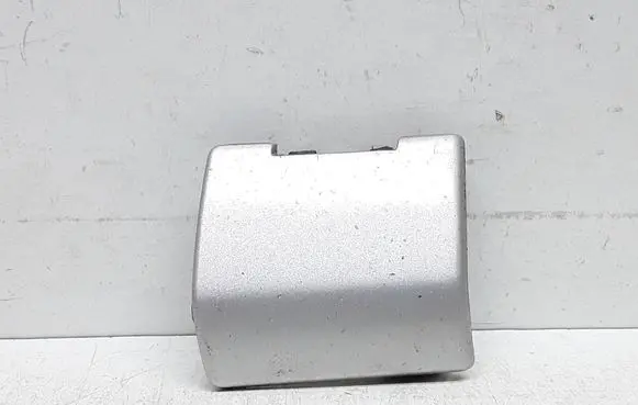Volvo V50 Front tow hook cap/cover 30655871