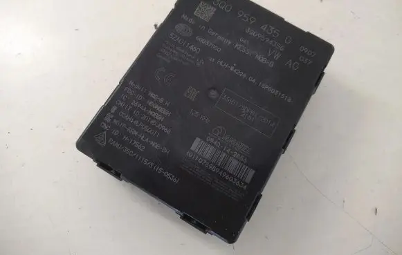 Volkswagen Tiguan Keyless (KESSY) go control unit/module 3Q0959435G