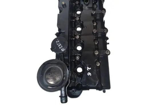 BMW 5 E60 E61 Rocker cam cover 7797613 0928402069