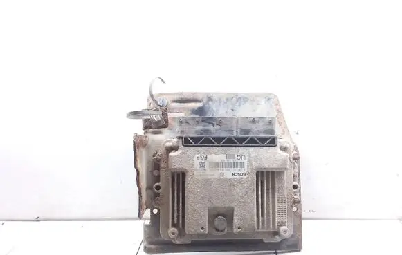Opel Astra H Engine control unit/module 55189925 0281011668