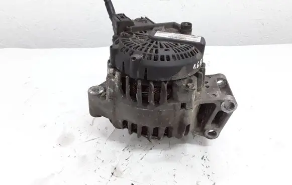Ford Focus Generator/alternator AV6N10300HA 0132108016 TG12C087