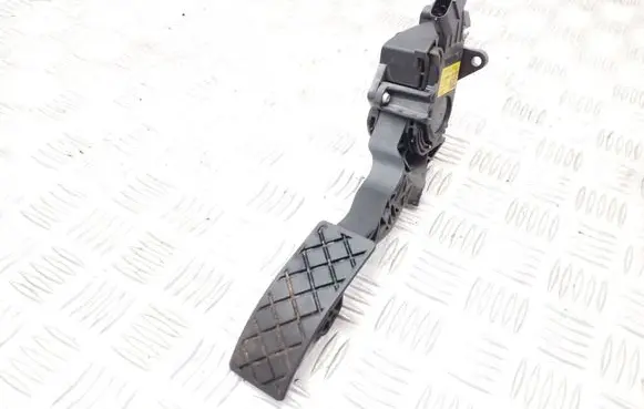 Skoda Fabia Mk3 (NJ) Accelerator throttle pedal 6C1723503B