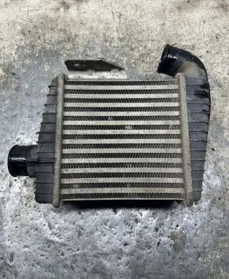 Hyundai Elantra Intercooler radiator