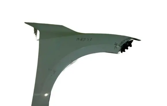 Renault Megane III Fender PRZOD PRAWY