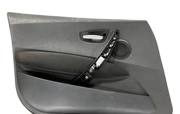 BMW 1 E81 E87 Front door card panel trim 7122661 7145075 7136228