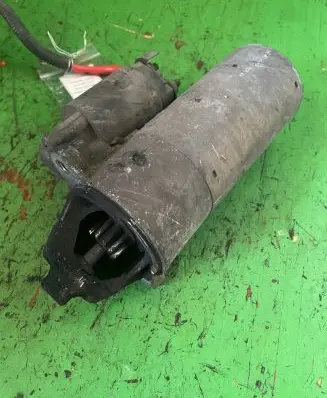Ford Focus Starter motor 98AB11000AD