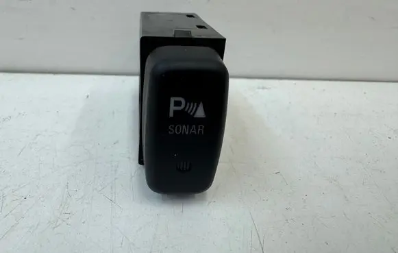 Honda CR-V Parking (PDC) sensor switch R23641