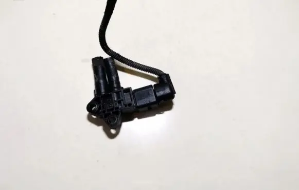 Audi A4 S4 B7 8E 8H Exhaust gas pressure sensor 0281002711 07Z906051A