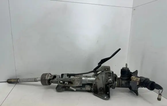 BMW 5 E60 E61 Steering wheel axle 6768276 240318586