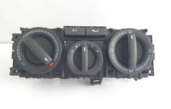 Volkswagen Transporter - Caravelle T5 Climate control unit 69747020