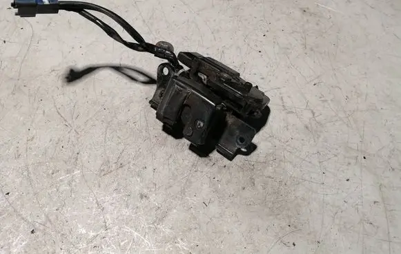 Toyota Prius (XW20) Tailgate/trunk/boot lock/catch/latch 