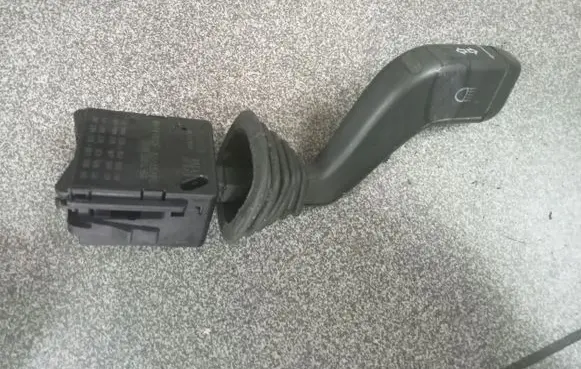 Opel Meriva A Indicator stalk 09185413