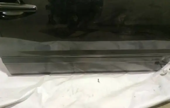 Mitsubishi Lancer Front door trim (molding) 