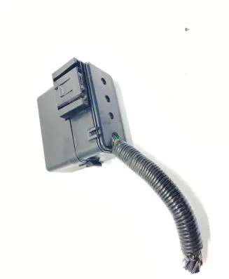 Nissan Qashqai Fuse module 64200049
