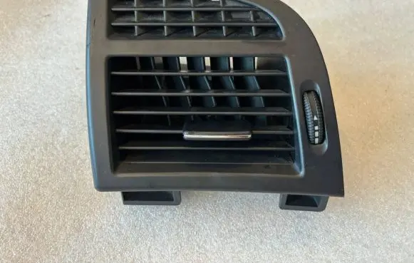 Mercedes-Benz S W221 Dashboard side air vent grill/cover trim A2218300154 2218300154