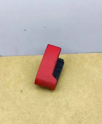 Engine bonnet (hood) release handle
