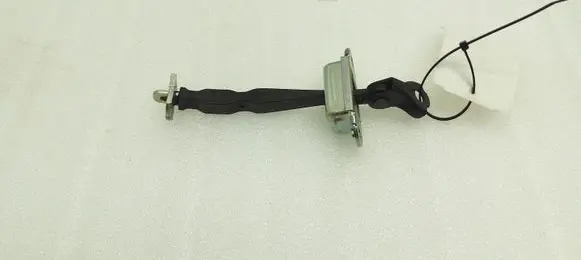 Nissan Pulsar Rear door check strap stopper