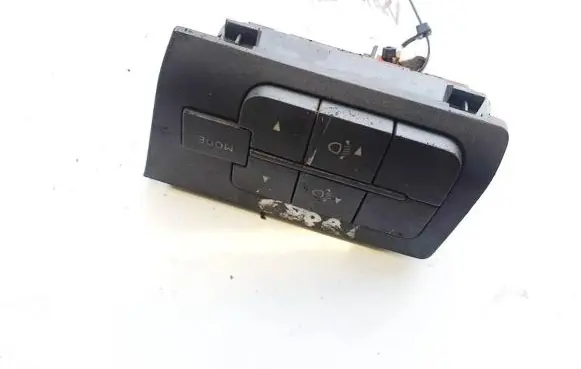 Fog light switch