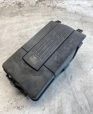 Volkswagen Golf Plus Battery box tray cover/lid 1k0915443a