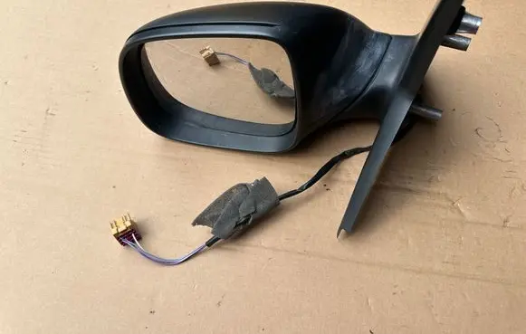 Volkswagen Transporter - Caravelle T5 Front door electric wing mirror LUSTT5LIFT237