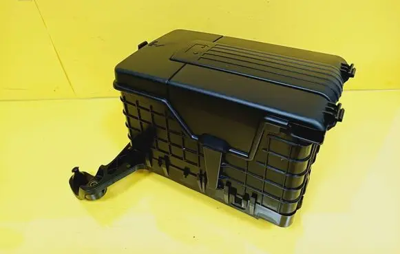 Volkswagen Golf V Battery box tray 1K0915336B 1K0915443C