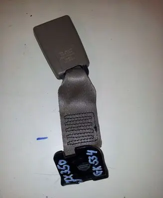 Jaguar XJ X350 Middle seatbelt buckle (rear) 2W93F60045DA AEK 2W93F60045DAAEK